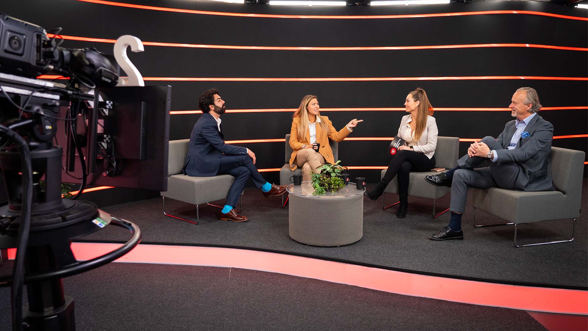 Studio Large Debatt med teknikk
